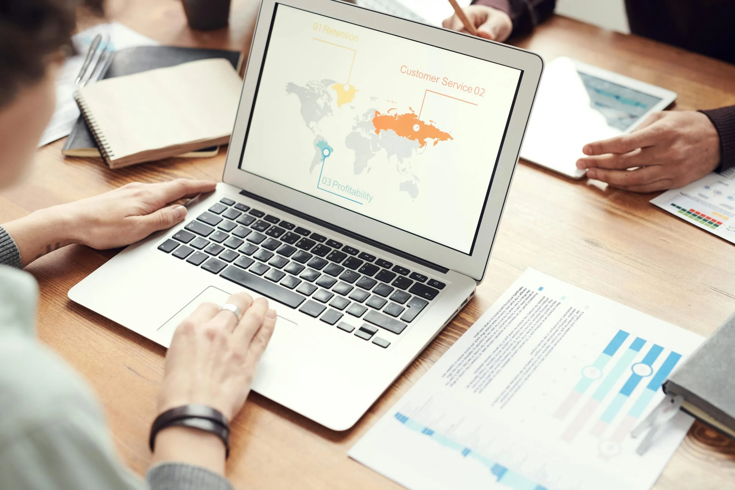 Studium v zahraničí při řešení globálních problémů